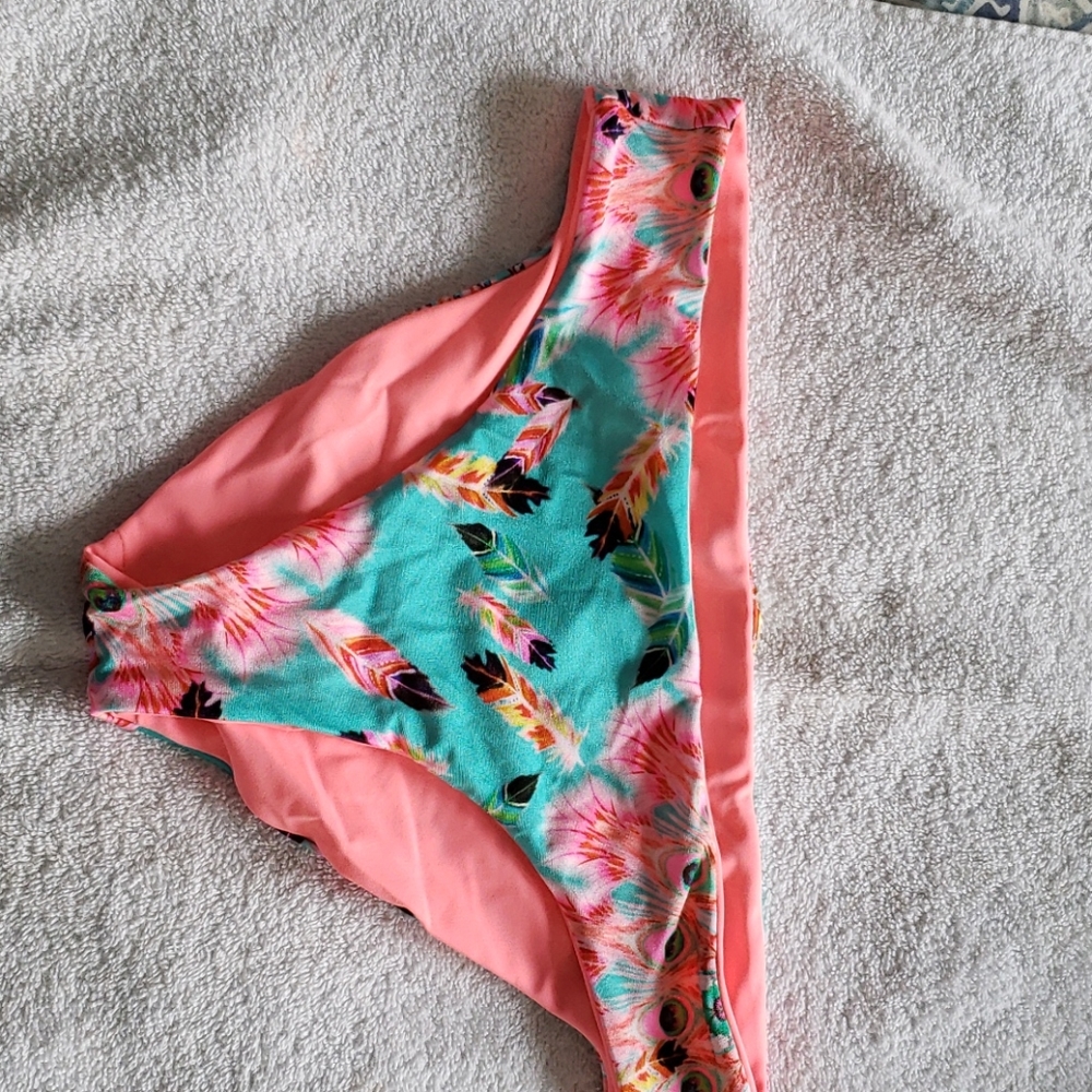 NWOT XS Luli Fama reversible bikini bottom